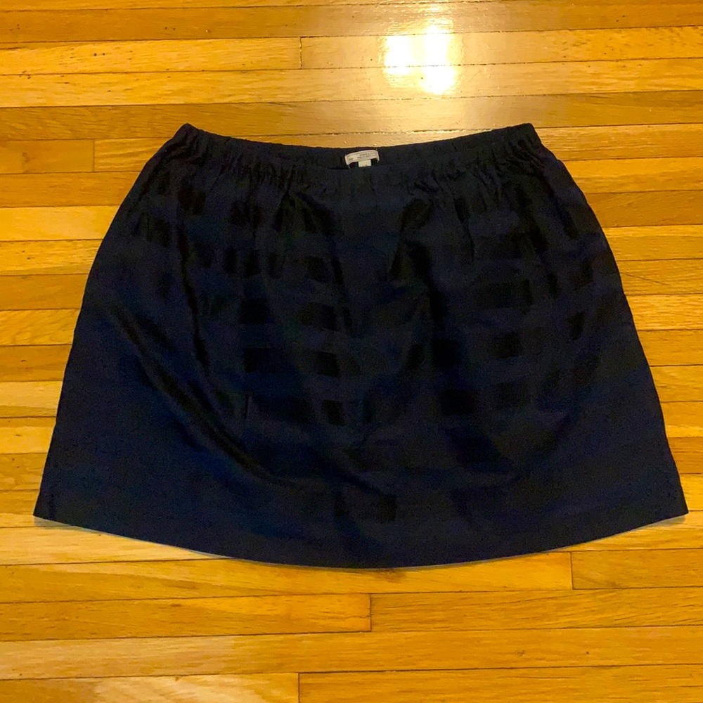 Gap two-toned navy blue and black mini skirt